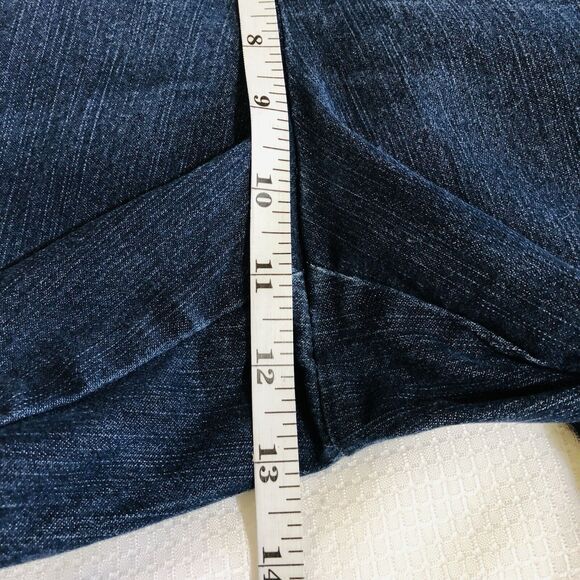 St. John's Bay Straight Leg Denim Jeans Women's Size 14 Blue Mid Rise Dark Wash - Picture 9 of 16